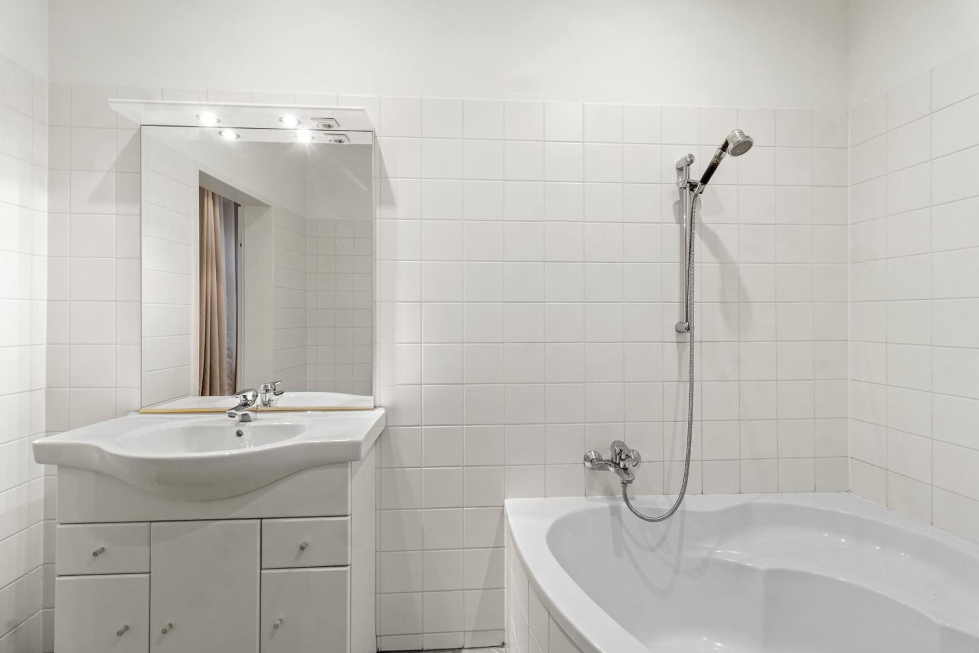 Chic 1Br Apartment - Directly Near Schoenbrunn Vienna Esterno foto