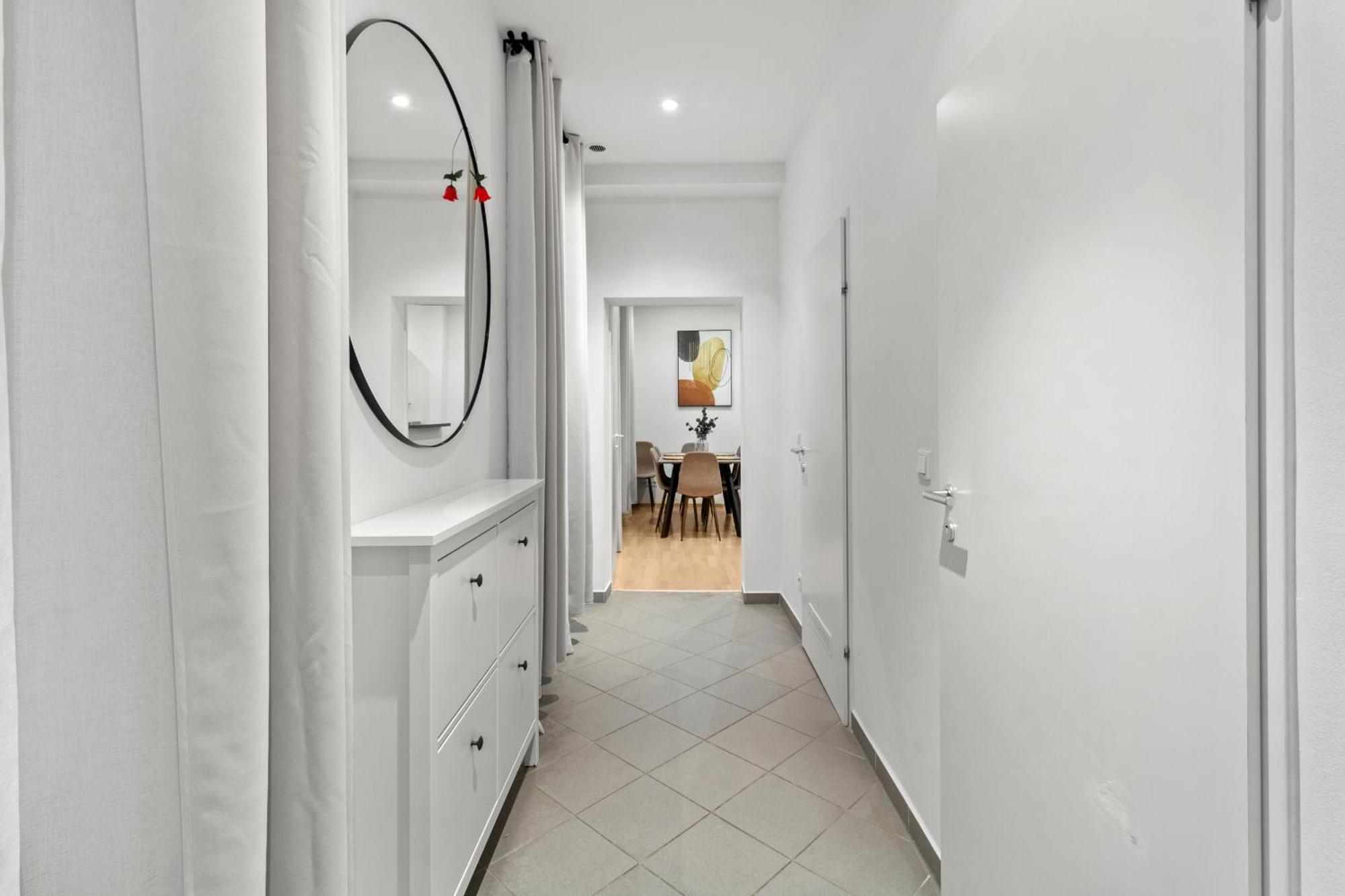 Chic 1Br Apartment - Directly Near Schoenbrunn Vienna Esterno foto
