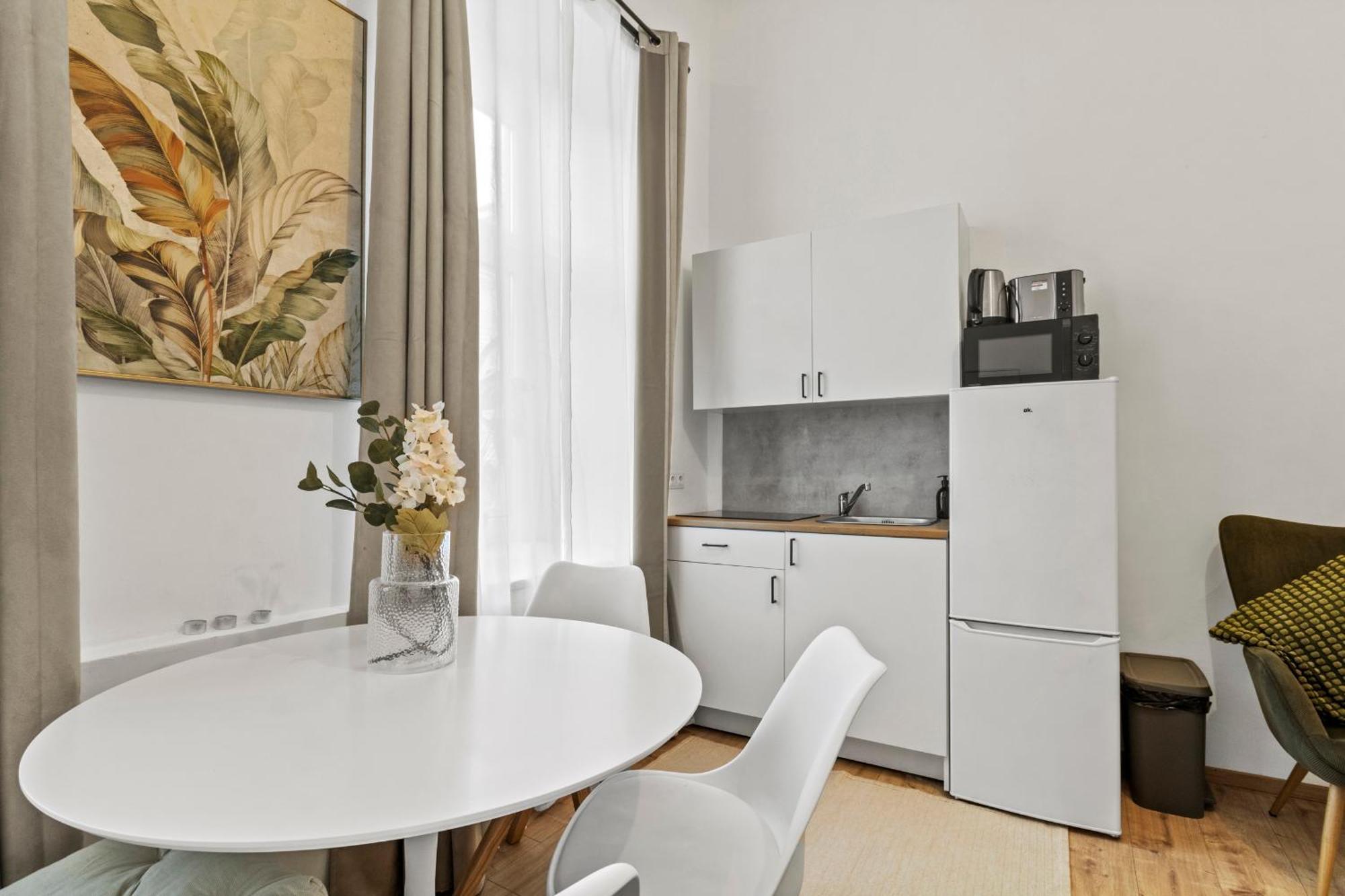 Chic 1Br Apartment - Directly Near Schoenbrunn Vienna Esterno foto